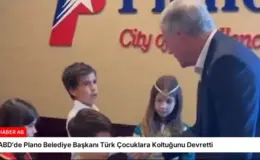 ABD’de Plano Belediye Başkanı Türk Çocuklara Koltuğunu Devretti